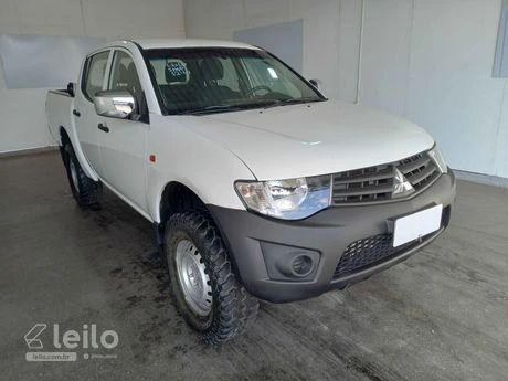 LOTE 012 - MITSUBISHI/L200 TRITON GL D CABINE DUPLA