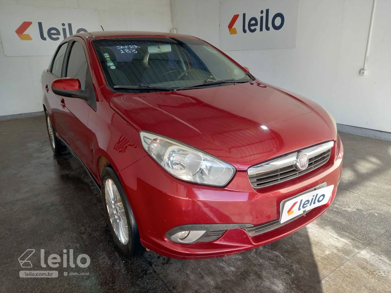LOTE 033 - FIAT/SIENA ESSENCE 1.6 DUALOGIC (4P)