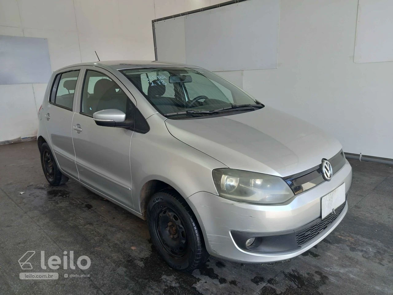 LOTE 015 - VOLKSWAGEN/FOX BLUEMOTION GII (4P/2P)