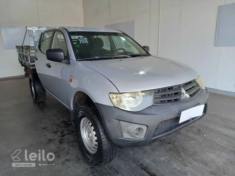 LOTE 029 - MITSUBISHI/L200 TRITON 3.2 D