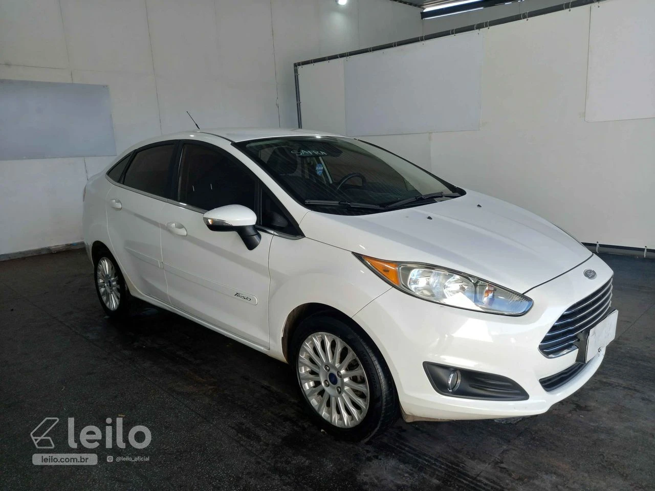 LOTE 033 - FORD/FIESTA SD 1.6 TITANIUM A (4P)