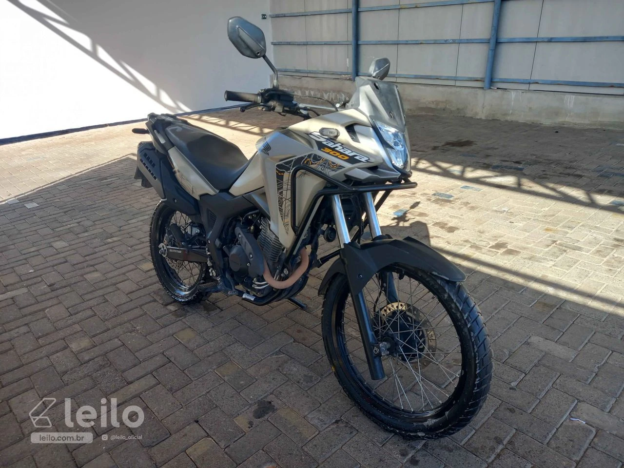 LOTE 017 - HONDA/XRE 300 SAHARA ADVENTURE